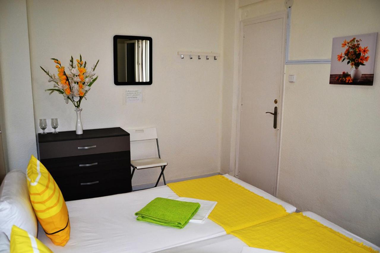 Double Cozy Room. Ruzafa - Perfect Place To Stay Valencia Exteriör bild